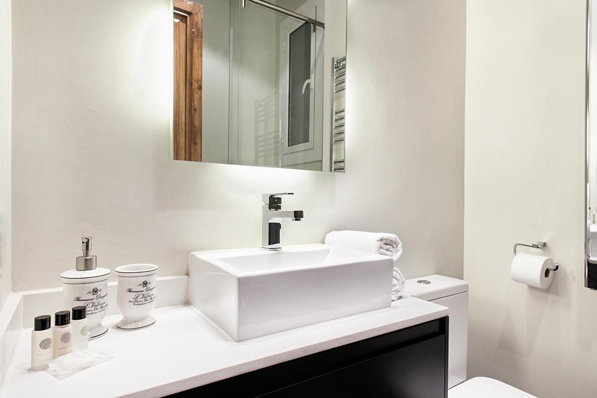 Midtown Luxury By Sweett Apartment *